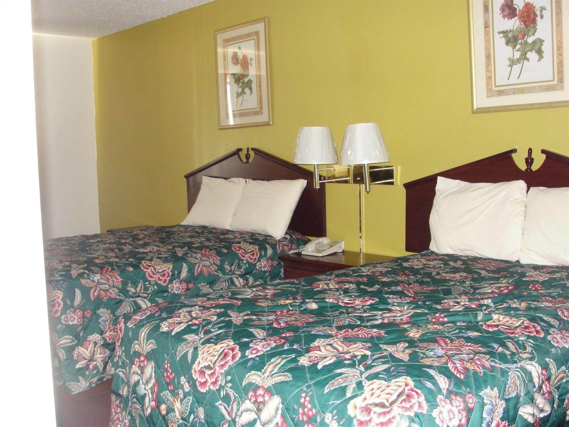 Econo Lodge Inn & Suites McKinney Buitenkant foto